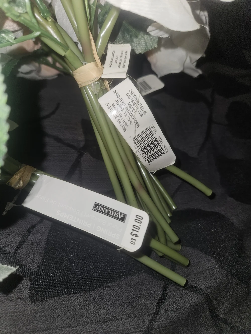 Kirkland Signature Cream Artificial Rose Mini Bouquet Set